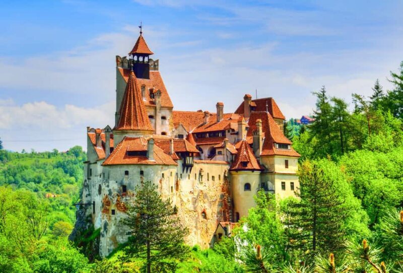 Bucharest : Pele Castle, Dracula Castle & Braov Day Trip - A Detailed Look at the Experience