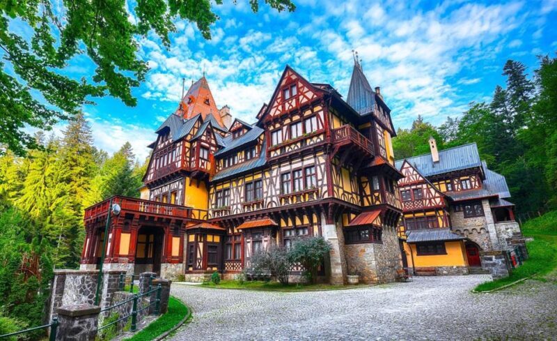 Bucharest: Peles Castle, Bran Castle, & Brasov Old Town Tour - Who Will Love This Tour?