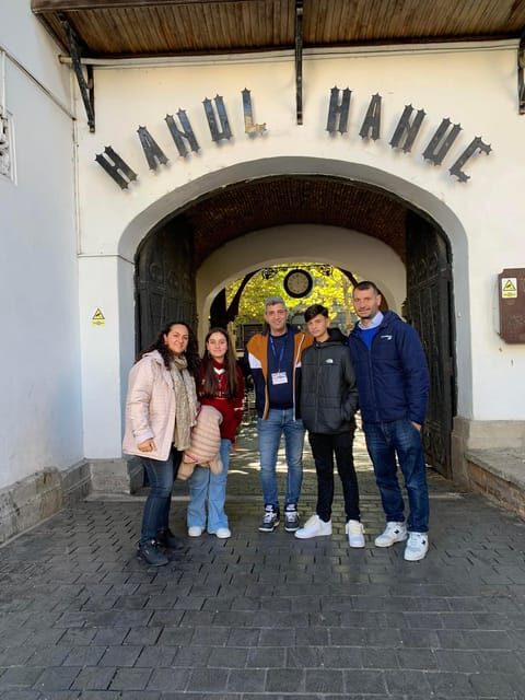 Bucharest: private and exclusive Italian walking tour - A Deep Dive into the Itinerary