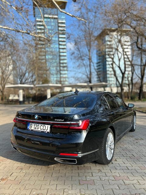 Bucharest: Private City Tour by BMW 7 Series - The Experience: Comfort and Personalization