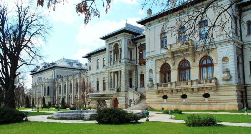 Bucharest: Private Three Neighborhoods Tour by Vintage Car - Who Should Consider This Tour?