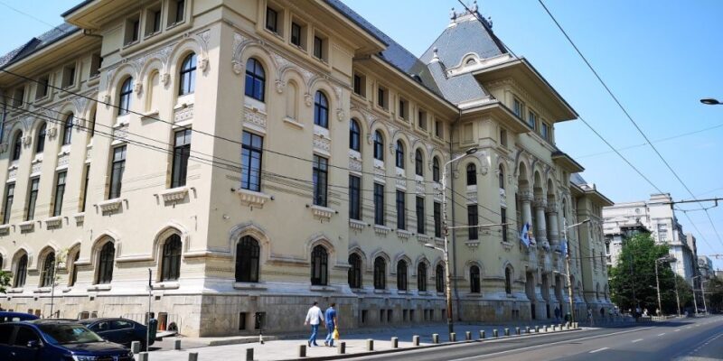 Bucharest: Street Food Tour with a Local Guide - Key Points