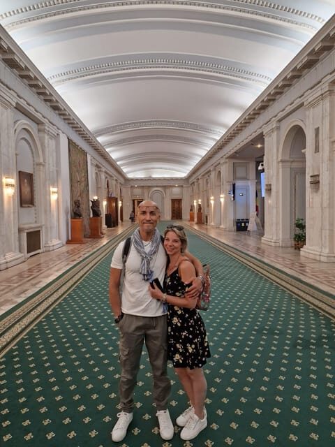 Bucharest: tour in the Parliament in Italian+exterior visit with guide - Frequently Asked Questions