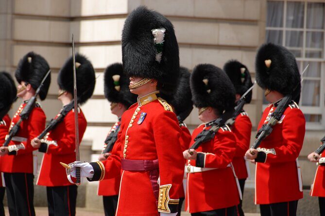 Buckingham Palace Exterior and Royal History Private Tour - What We Loved About This Tour