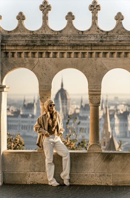 Buda Castle: Private photoshoot with a local guide - Frequently Asked Questions