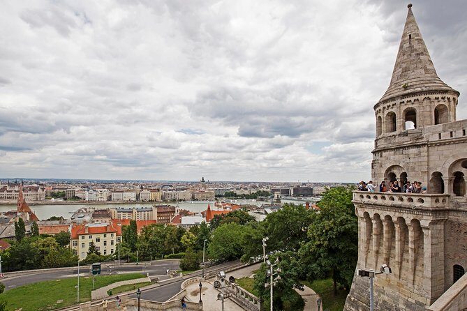 Buda Castle Walk with Matthias Church Entry - Key Points