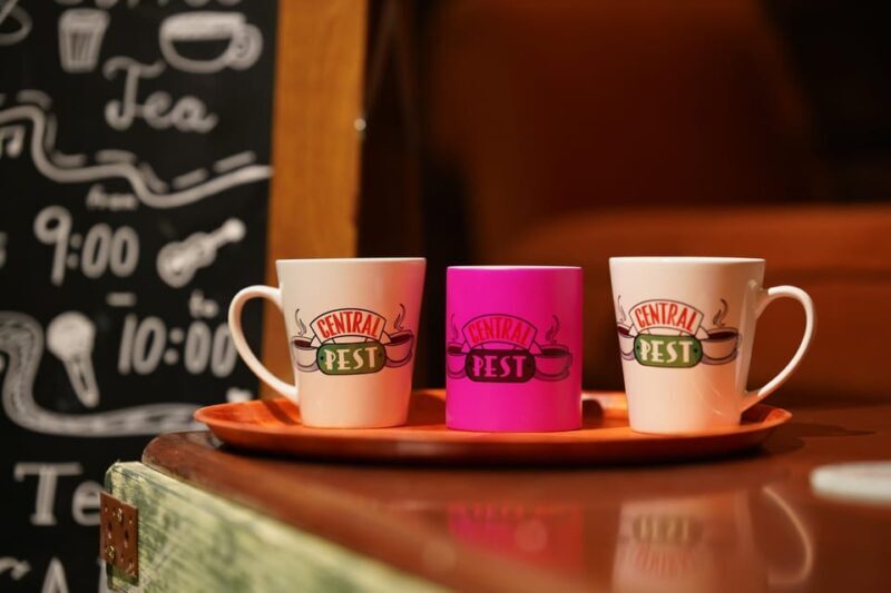 Budapest: 90s Sitcom Escape Room Adventure with Drinks - Who Should Consider This Experience?