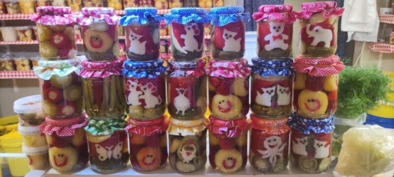 Budapest: Central Market Hall Guided Food Tour with Tastings - Key Points