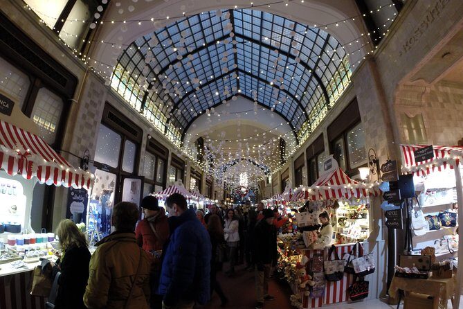 Budapest Christmas Walking Tour & Entry to St Stephen's Basilica - Practical Tips for Participants