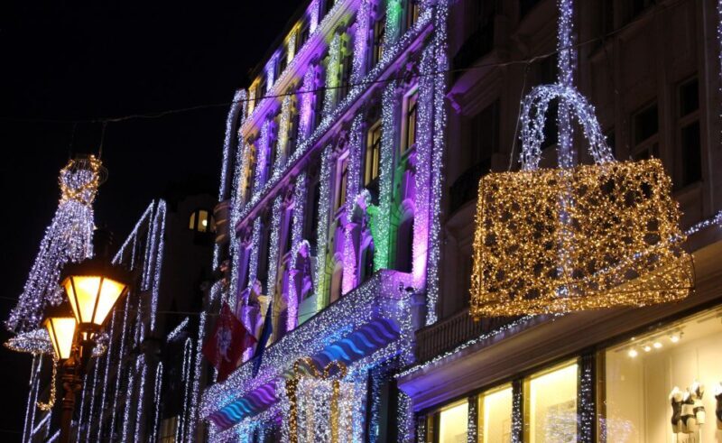 Budapest Christmas Walking Tour w Entry to Basilica - Final Thoughts