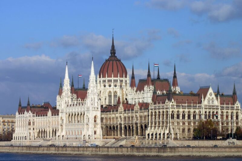 Budapest: City Discovery Tour - Introduction