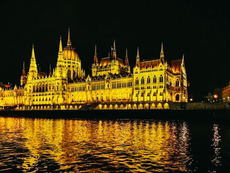 Budapest: City Highlights Sightseeing Cruise - Authentic Insights from Travelers