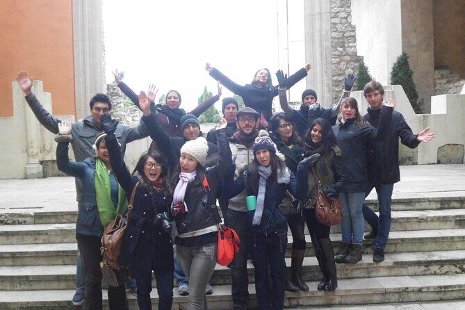 Budapest City Landmarks Walking Tour in 2 Hours - Key Points