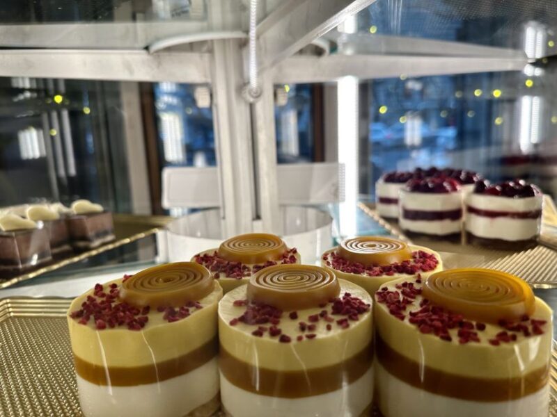 Budapest: Coffee House Tour with Cofffee & Dessert Tasting - Exploring Budapest’s Coffee Heritage