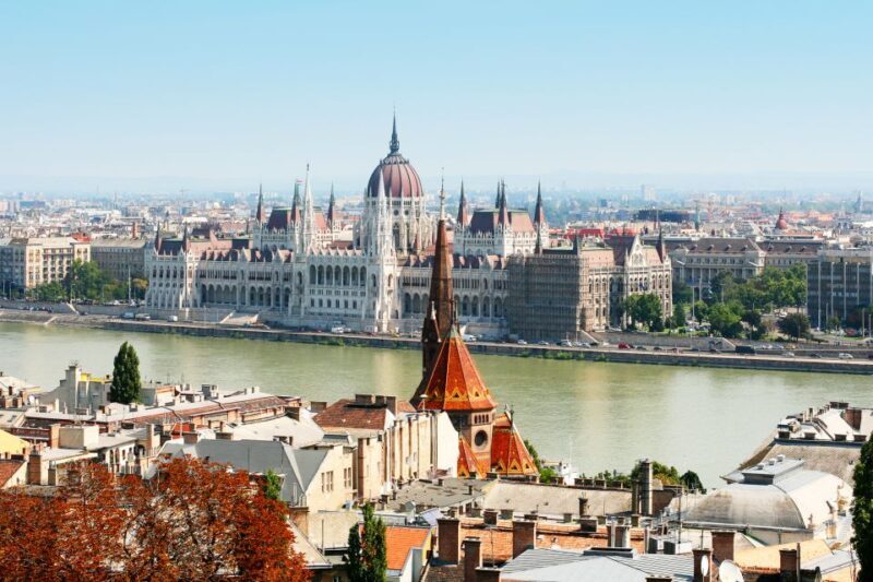Budapest: Daytime Sightseeing Boat Cruise - Practical Tips for Your Cruise