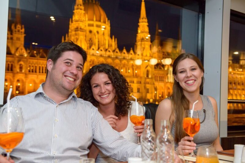 Budapest: Drink & Piano Show - Why Choose This Experience?