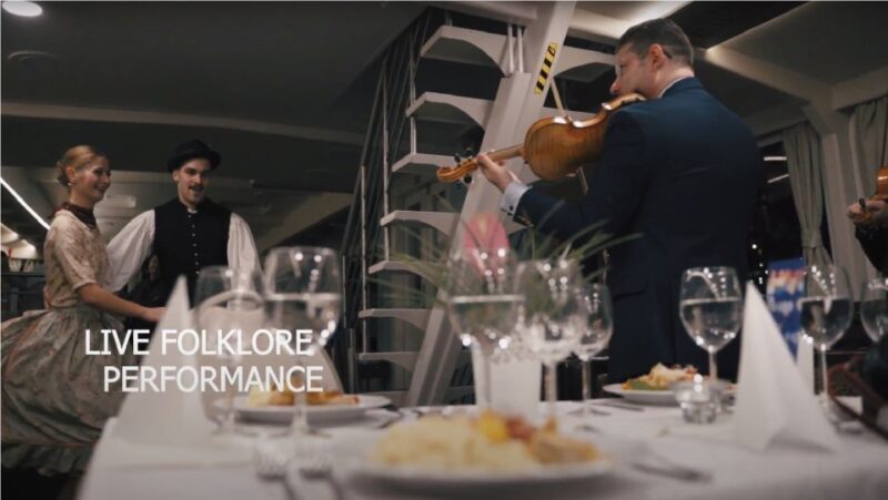 Budapest: Evening Cruise and Dinner with Welcome Drink - Who Is This Tour Best For?