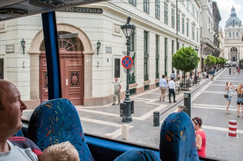 Budapest: Floating Bus Tour by Land and Water - What Past Travelers Say