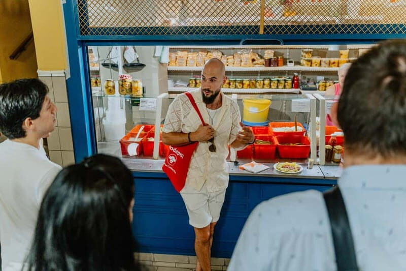 Budapest: Food Tour Market-to-Tavern: 14+ Tasters & Wines - A Scrumptious Bakery and Beyond