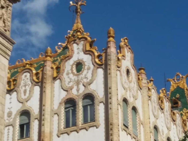 Budapest: Full-Day Private City Tour by Car with Guide - The Sum Up