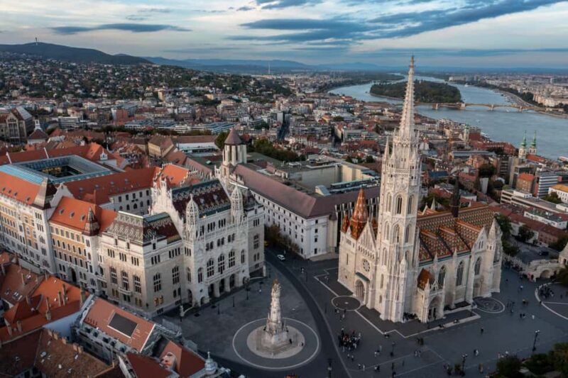 Budapest: Grand City Walking Tour with a Guide - An In-Depth Look at the Tour Experience