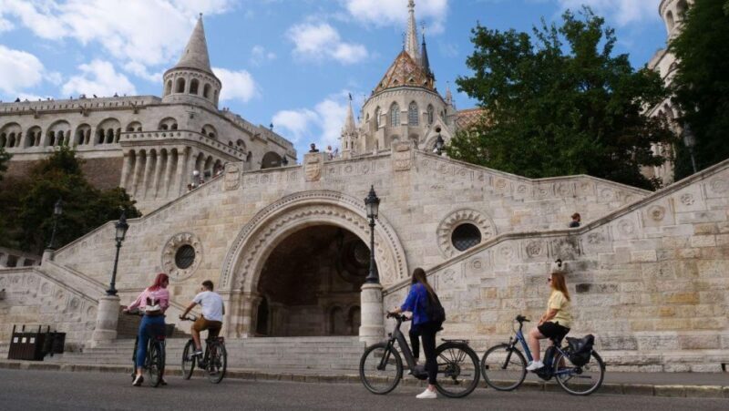 Budapest: Guided E-Bike Sightseeing Tour - Key Points