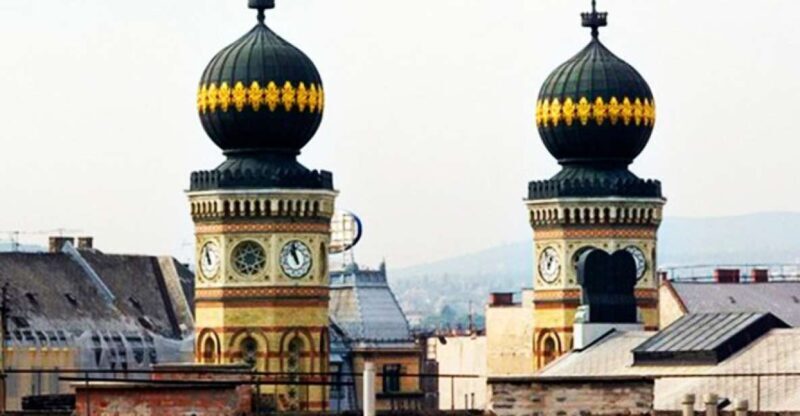Budapest: Half-Day Small Group Jewish History Tour - Key Points