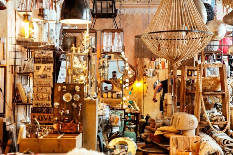 Budapest: Highlights and Hidden Gems Private City Tour - The Sum Up