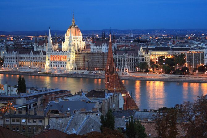 Budapest Highlights Self guided scavenger hunt and Walking Tour - Overview of the Budapest Highlights Self-Guided Tour