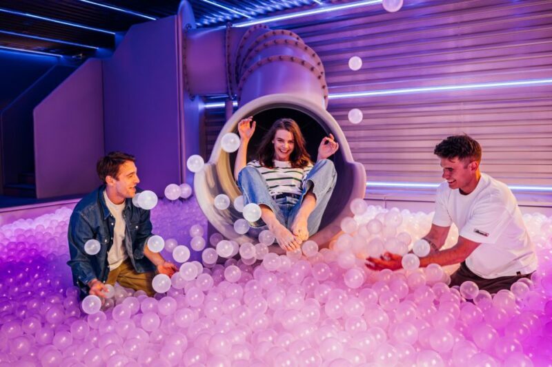 Budapest: Ikono Budapest Entry Ticket - Key Points