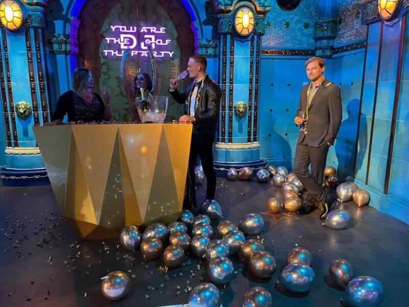 Budapest: Madame Tussauds Ticket + POP&ROLL Access - Key Points