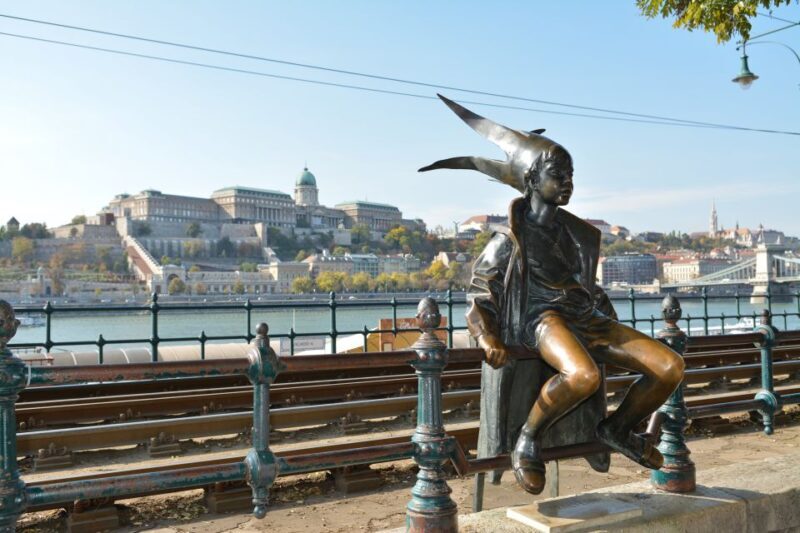 Budapest: Night Walking Tour with Danube River Cruise - The Value: Price and Overall Experience