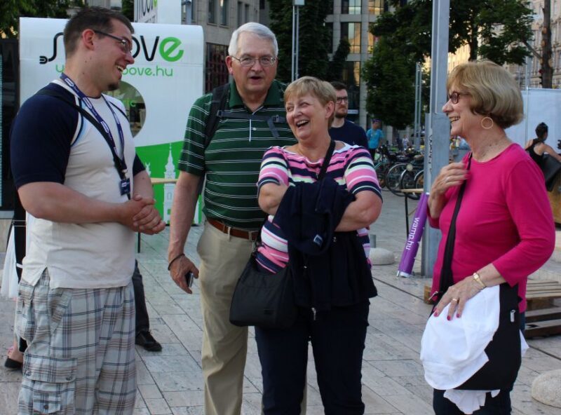 Budapest: Night Walking Tour with Danube River Cruise - Authentic Insights from Reviews