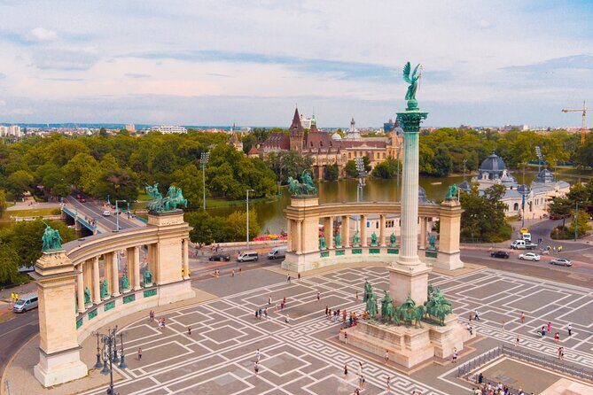Budapest Old Town and Top Attractions Private Walking Tour - The Sum Up