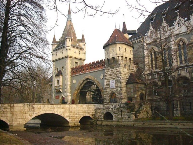 Budapest: Opera, Heroes' Square, City Park&Baths Highlights - Who Will Appreciate This Experience?