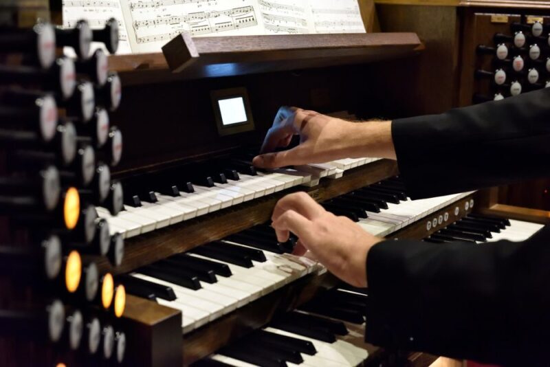 Budapest: Organ Concert in St. Stephen's Basilica - An In-Depth Look at the Experience