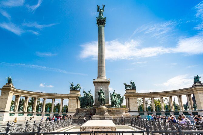 Budapest: Private 4-Hour Walking Tour with a Local - Exploring Budapest: A Private 4-Hour Walking Tour with a Local