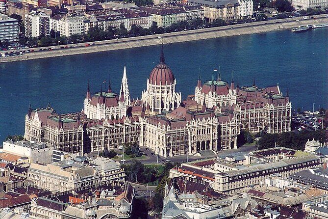 Budapest Private City Tour by car in 4 hours - Who Is This Tour Best For?