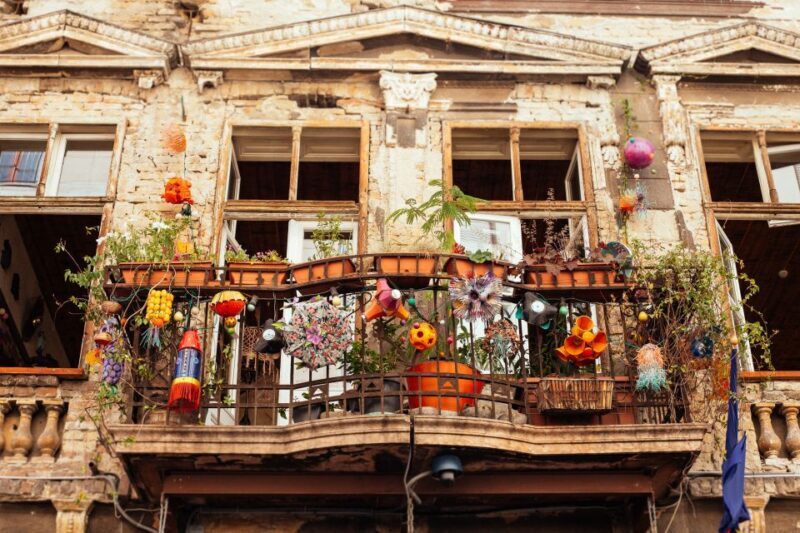 Budapest: Private Food Tour  10 Tastings with Locals - FAQ