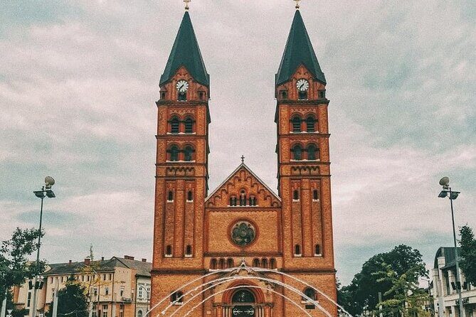 Budapest Private Guided Walking Tour 3 hours - The Experience: A Deep Dive into the 3-Hour Budapest Tour