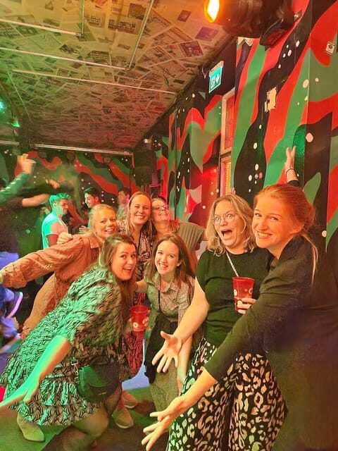 Budapest: Private, Personalized Pub Crawl, 3 drinks included - Key Points