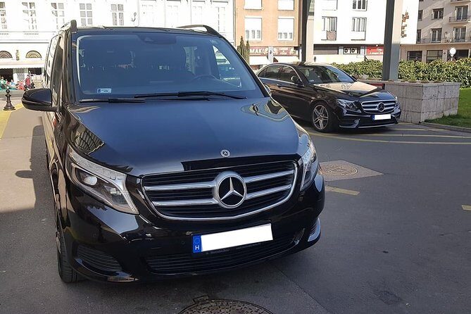 Budapest Private Round Trip Airport Transfer in a Luxury Car - Authentic Insights from Reviewers