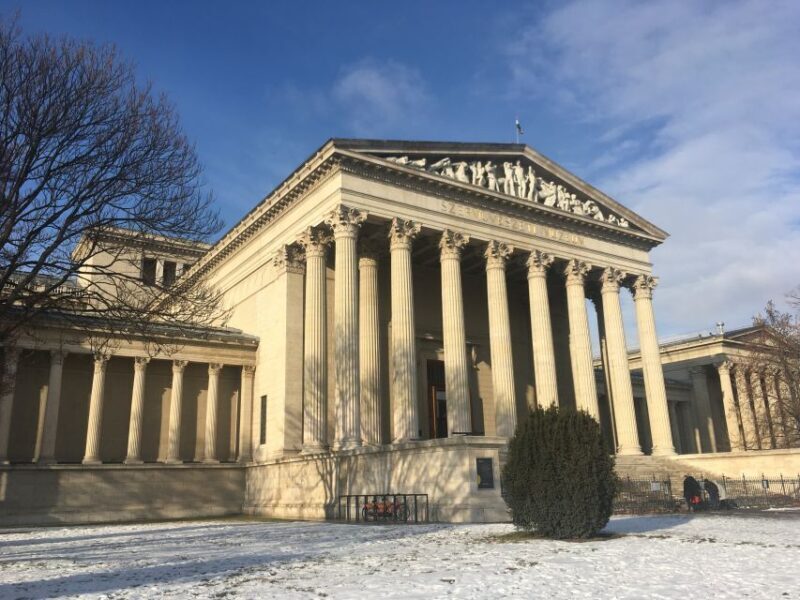 Budapest: Private Sightseeing Walking Tour with Local Guide - FAQs