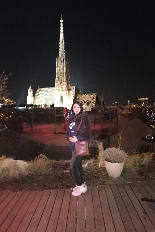 Budapest: Private Walking Tour with a Local Guide - Navigating the Budapest Private Walking Tour