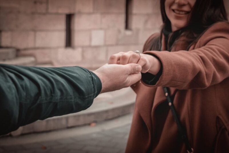 Budapest: Proposal Photos at enchanting Fisherman's Bastion - The Photos and Delivery