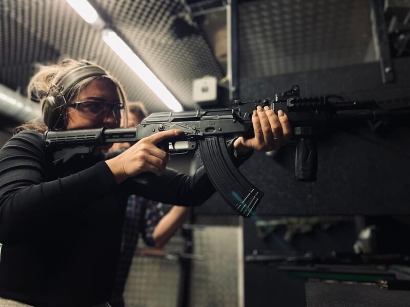 Budapest: Shooting Experience for Couples, The Perfect Date - The Sum Up