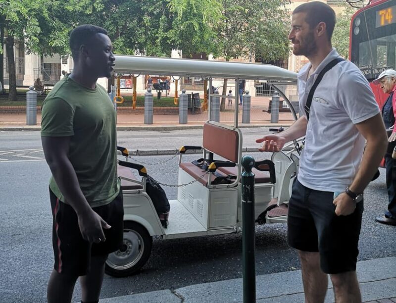 Budapest: Sightseeing Tour by Electric Tuktuk - FAQ