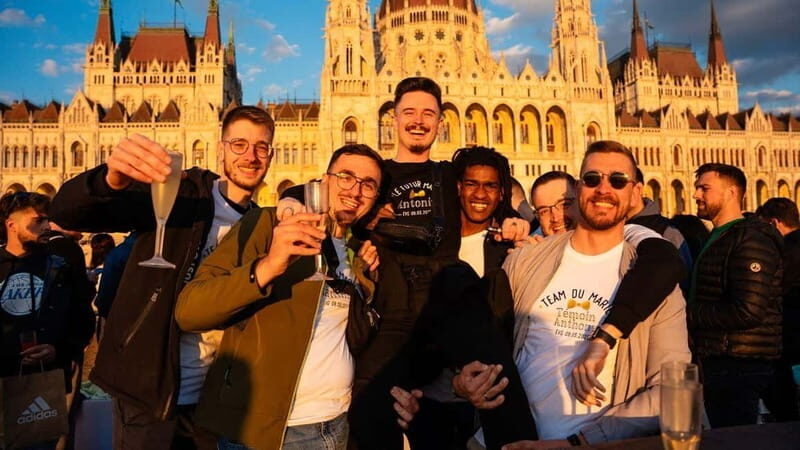 Budapest: Sip and Sail River Cruise with Unlimited Prosecco - FAQs