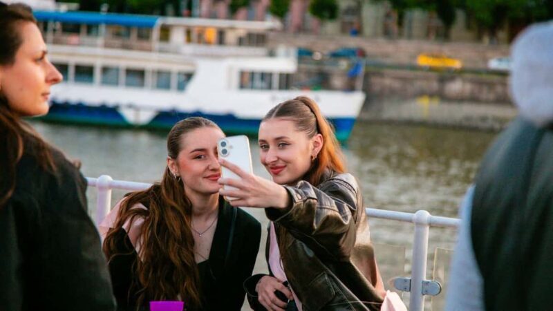 Budapest: Sip & Sail Cruise with Aperol & Prosecco Cocktails - A Detailed Look at the Experience