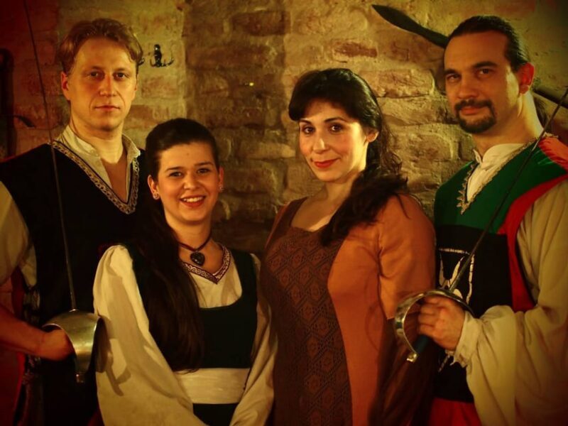 Budapest: Sir Lancelot Medieval Dinner with Drink and Show - FAQ